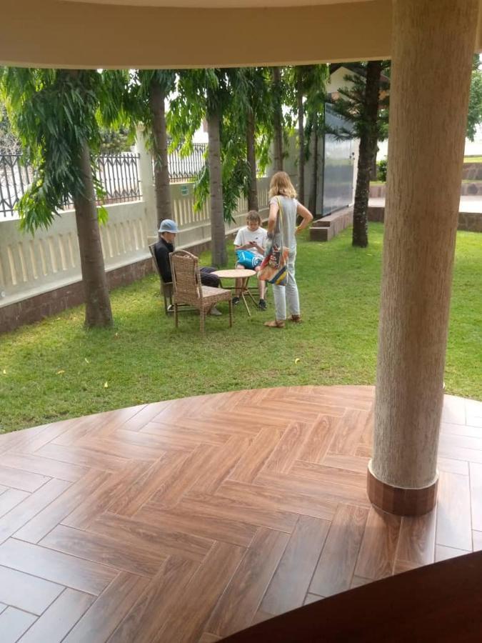 Coast View Resort Kigoma Exteriér fotografie