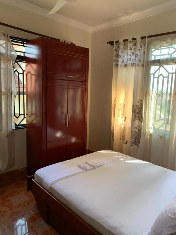 Coast View Resort Kigoma Exteriér fotografie